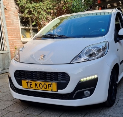 PEUGEOT 107 COOL EDITION van 2012