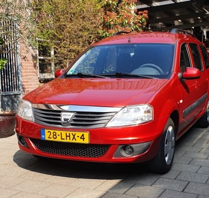 DACIA LOGAN 7 Persoons