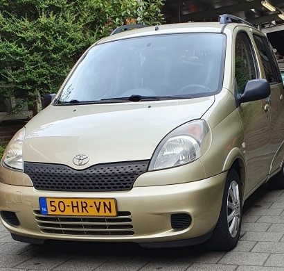 TOYOTA YARIS VERSO DRS AIRCO