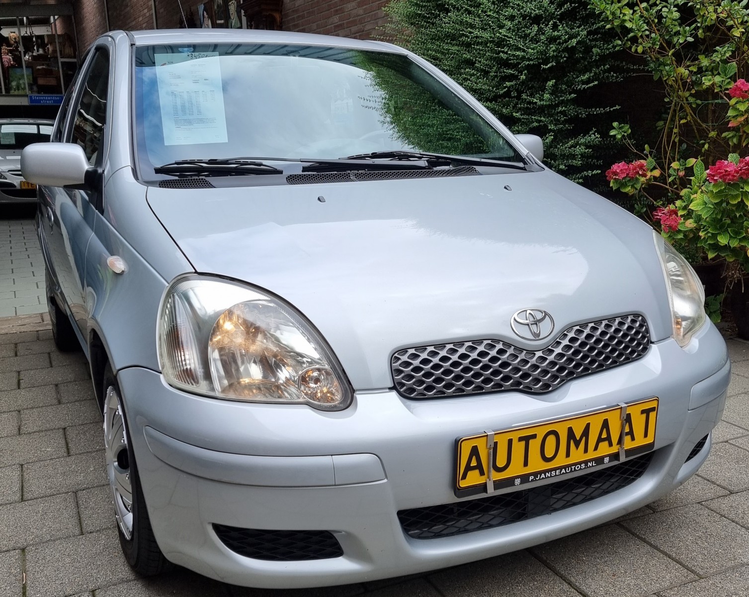 Fabrikant Aannemer cruise TOYOTA YARIS; 1.3 16V VVT-I 5-DRS AUTOMAAT BOUWJAAR 11-2005 - P. Janse  Autoverkoop